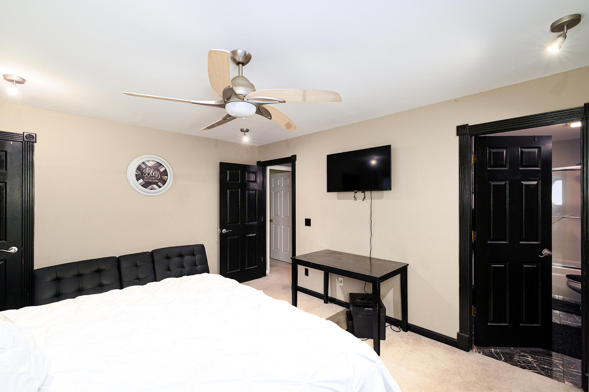 1295 Walston Street Dalton, GA 30720 - Photo 24 of 39 Upstairs Guest BDR1