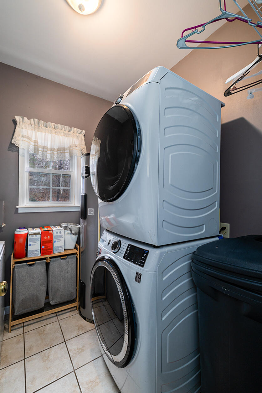 1295 Walston Street Dalton, GA 30720 - Photo 39 of 39 Utility-Laundry Room
