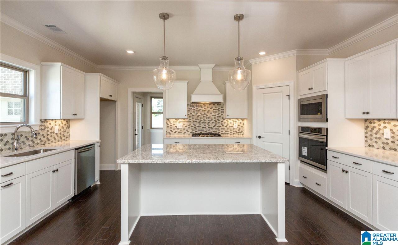 1048 Crestview Ridge Helena, AL 35080 - Photo 17 of 19