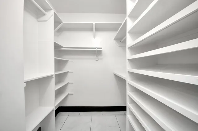 $3,000 | 5810 Windy Knoll Lane, Rosharon, TX 77583