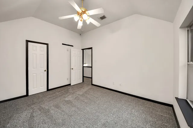 $3,000 | 5810 Windy Knoll Lane, Rosharon, TX 77583