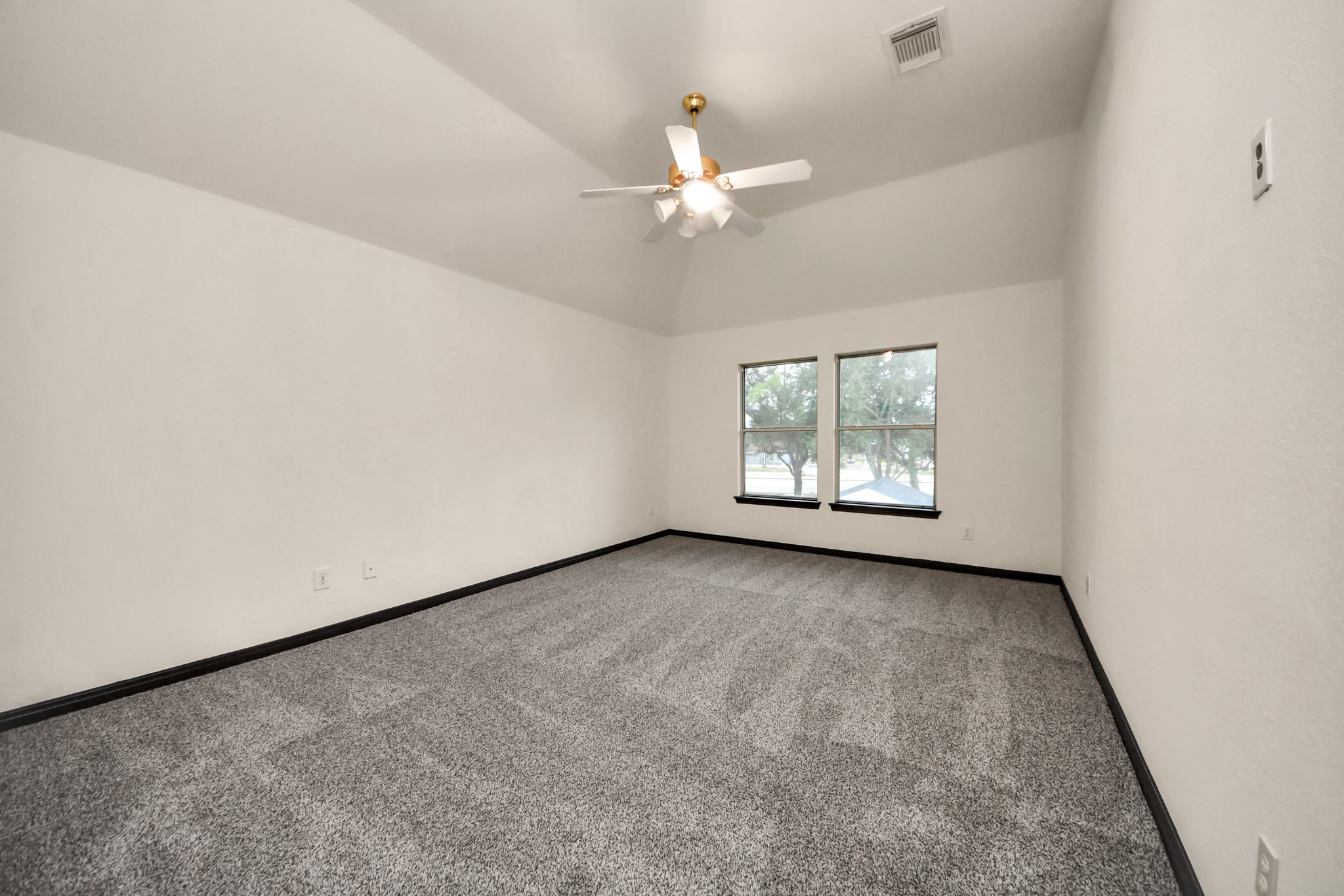 5810 Windy Knoll Lane Rosharon, TX 77583 - Photo 27 of 45