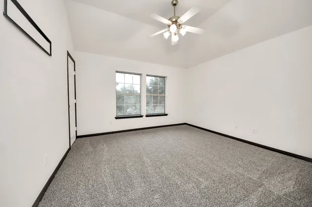 $3,000 | 5810 Windy Knoll Lane, Rosharon, TX 77583