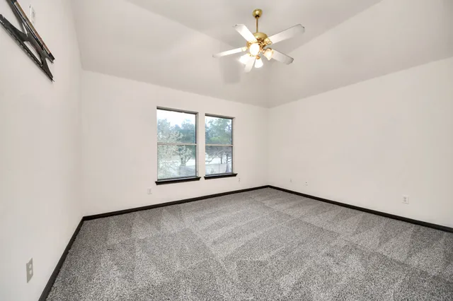 $3,000 | 5810 Windy Knoll Lane, Rosharon, TX 77583