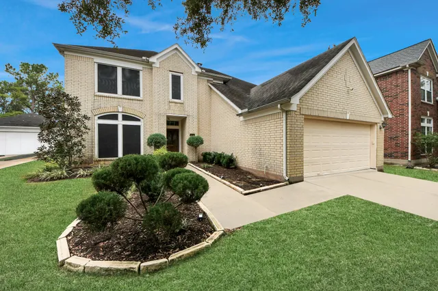 $3,000 | 5810 Windy Knoll Lane, Rosharon, TX 77583