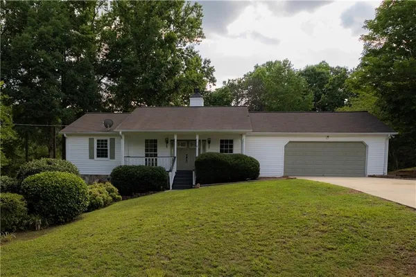 $409,999 | 60 Lakeside Drive, Covington, GA 30016