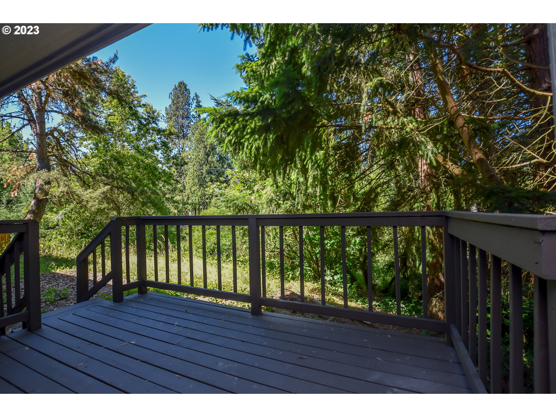 15065 Southwest Davis Road Beaverton, OR 97007 - Photo 18 of 20 Gallery Image 18