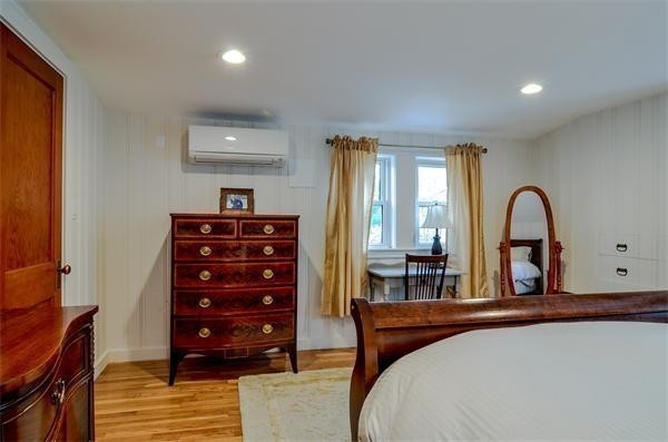 20 Hampton Road Natick, MA 01760 - Photo 11 of 18 Gallery Image 11