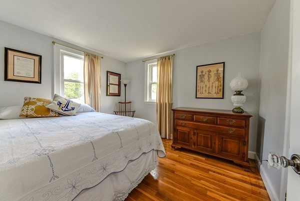 20 Hampton Road Natick, MA 01760 - Photo 10 of 18 Gallery Image 10