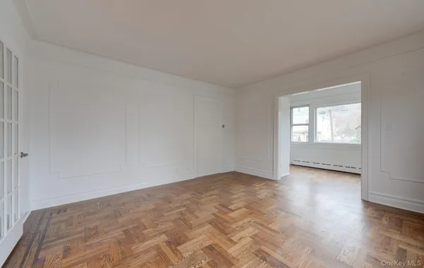$3,300 | 23 Park Avenue, Oyster Bay, NY 11771