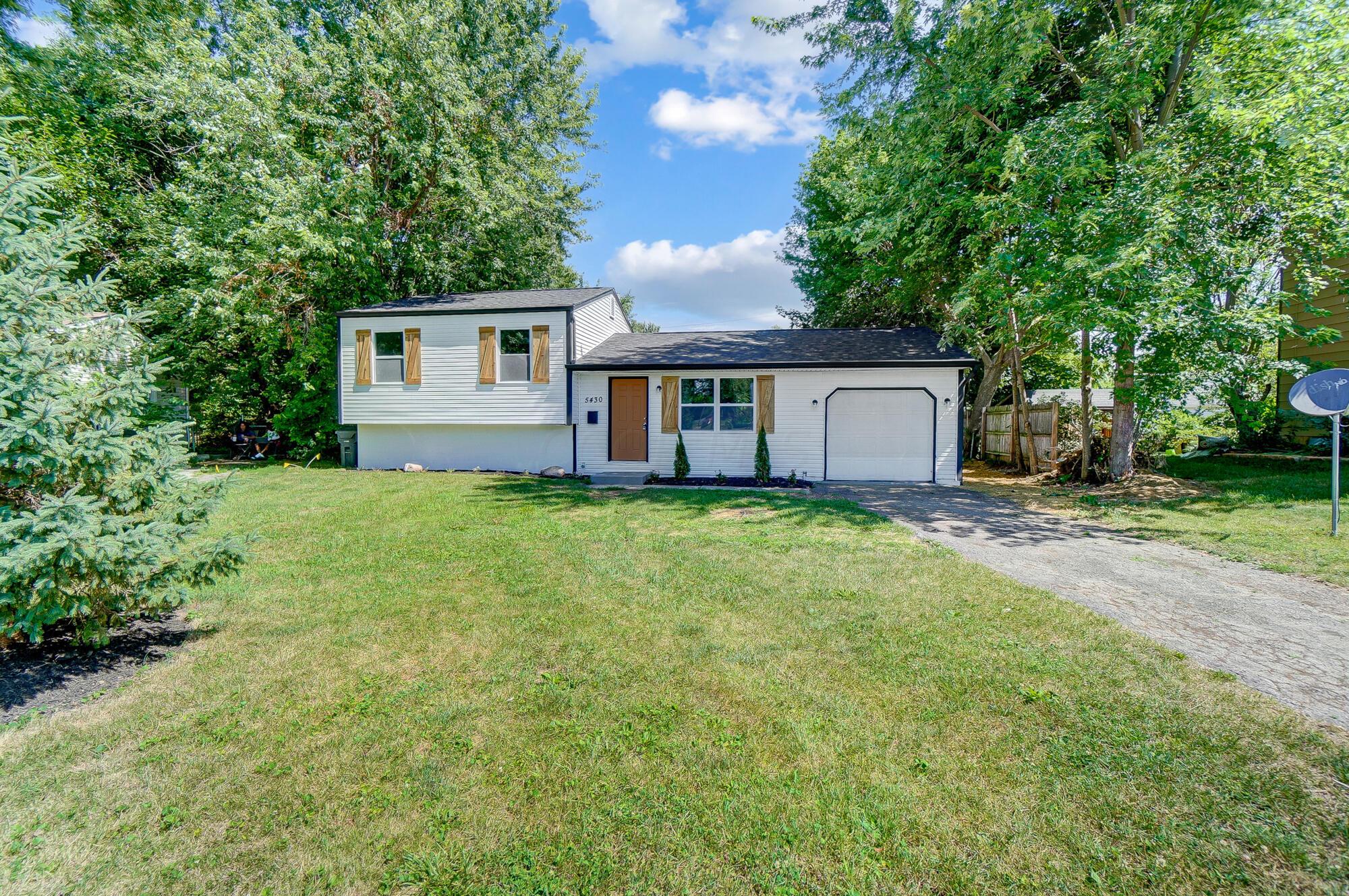 5430 Everson Road North Columbus, OH 43232 - Photo 2 of 25 003
