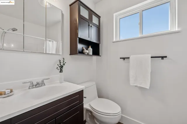 a view of a storage & utility room