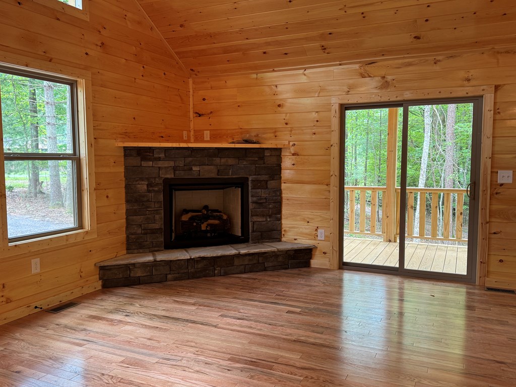 151 Martins Creek Ridge Road Murphy, NC 28906 - Photo 8 of 36 Gallery Image 8