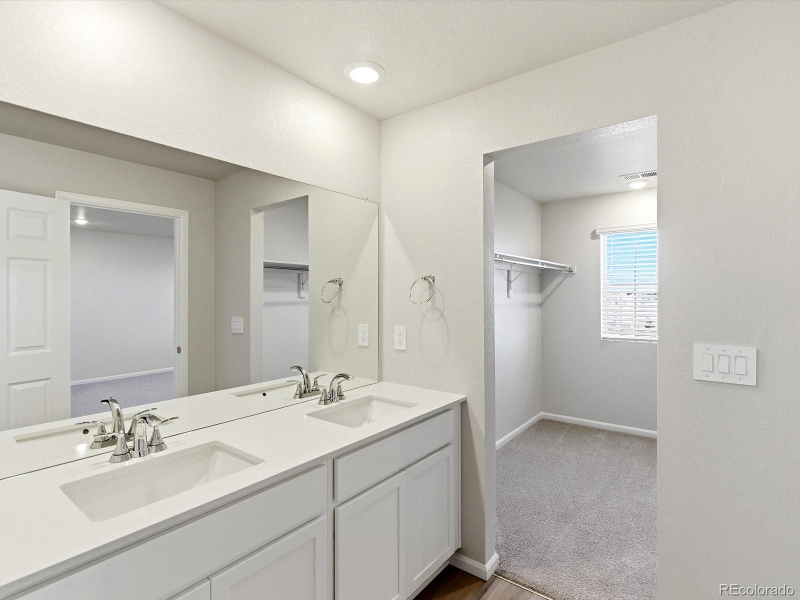 744 North Rome Street Aurora, CO 80018 - Photo 16 of 26