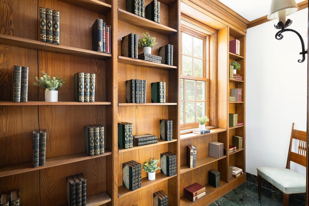 55 Penniman Road Brookline, MA 02445 - Photo 10 of 22