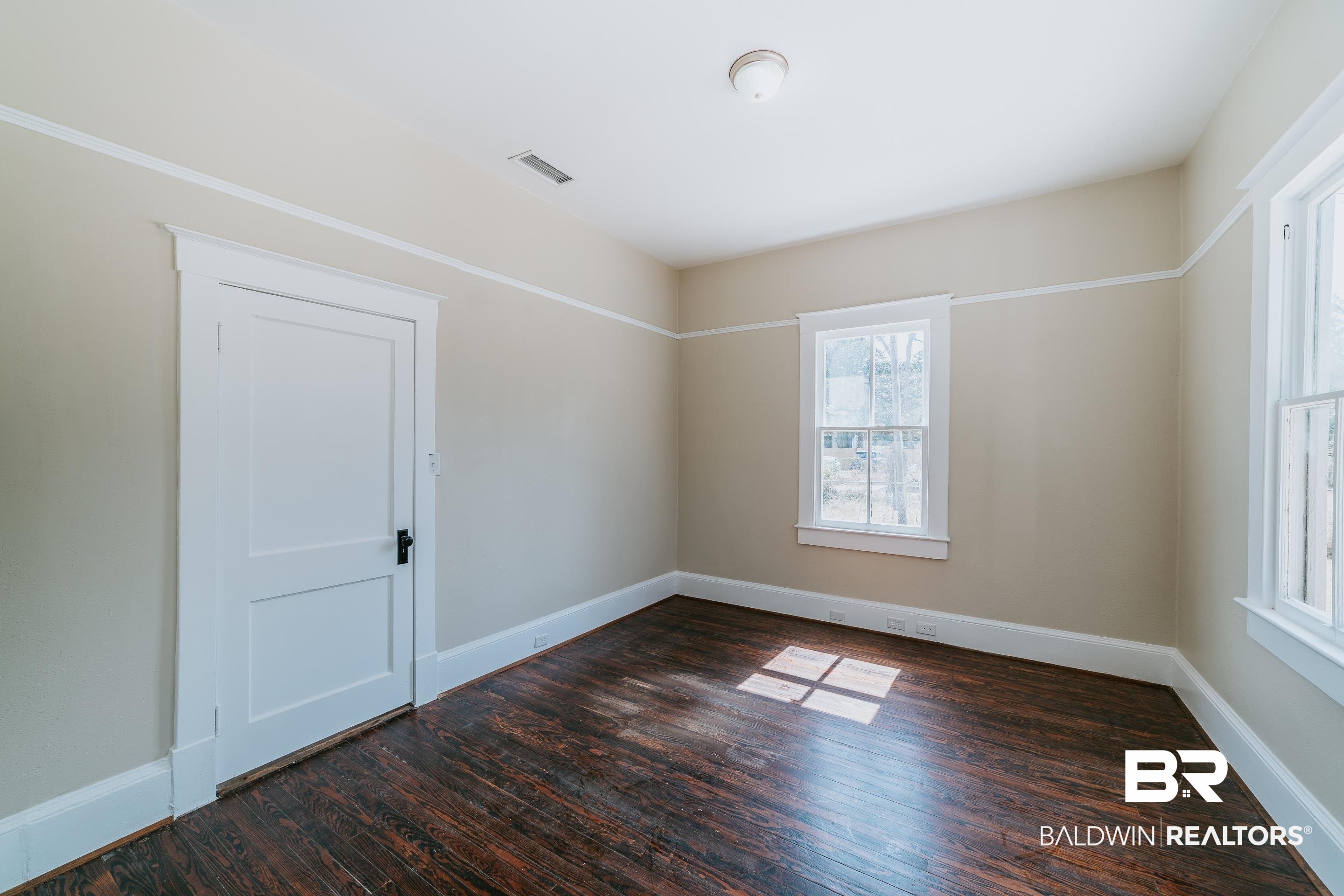60 Lee Street Mobile, AL 36604 - Photo 21 of 24 Gallery Image 21