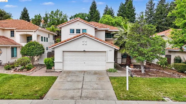 $650,000 | 184 Bald Eagle Drive, Vacaville, CA 95688