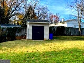 1207 Outer Drive Hagerstown, MD 21742 - Photo 34 of 42 Shed