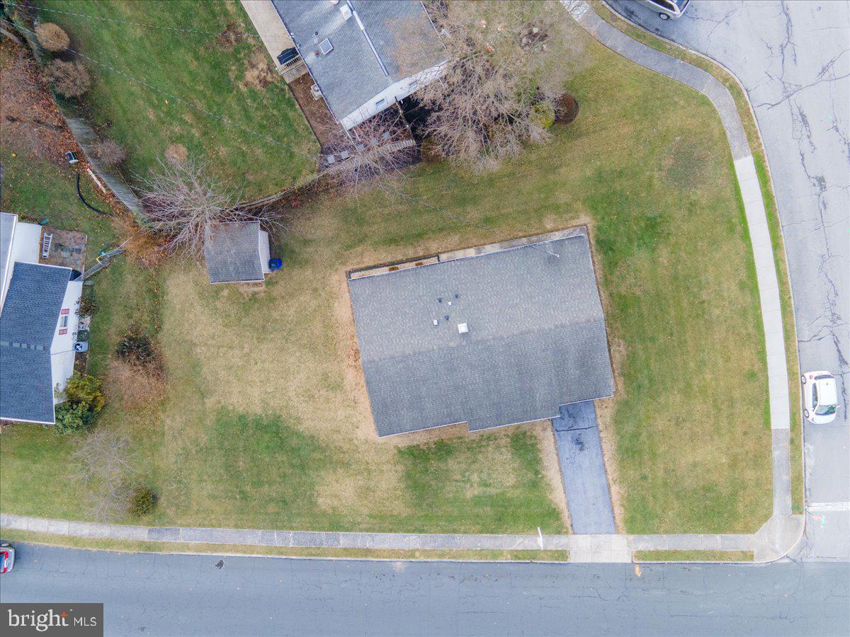 1207 Outer Drive Hagerstown, MD 21742 - Photo 10 of 42