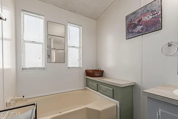 $95,000 | 1221 North Dysart Road, Unit 42, Avondale, AZ 85323