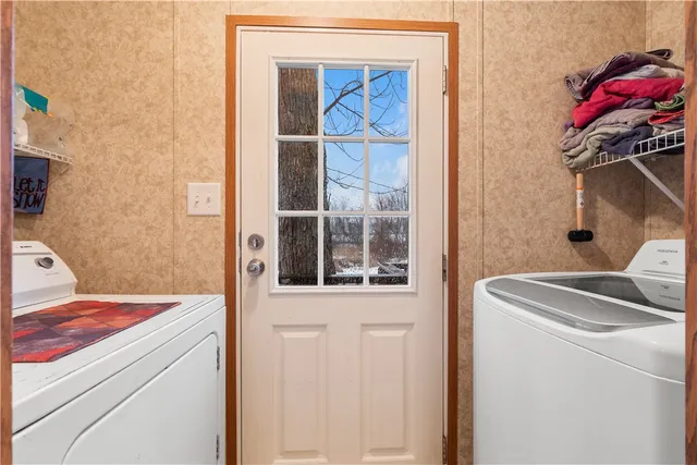 $44,200 | 74 Bloomdale Mhp, Bloomfield, NY 14469