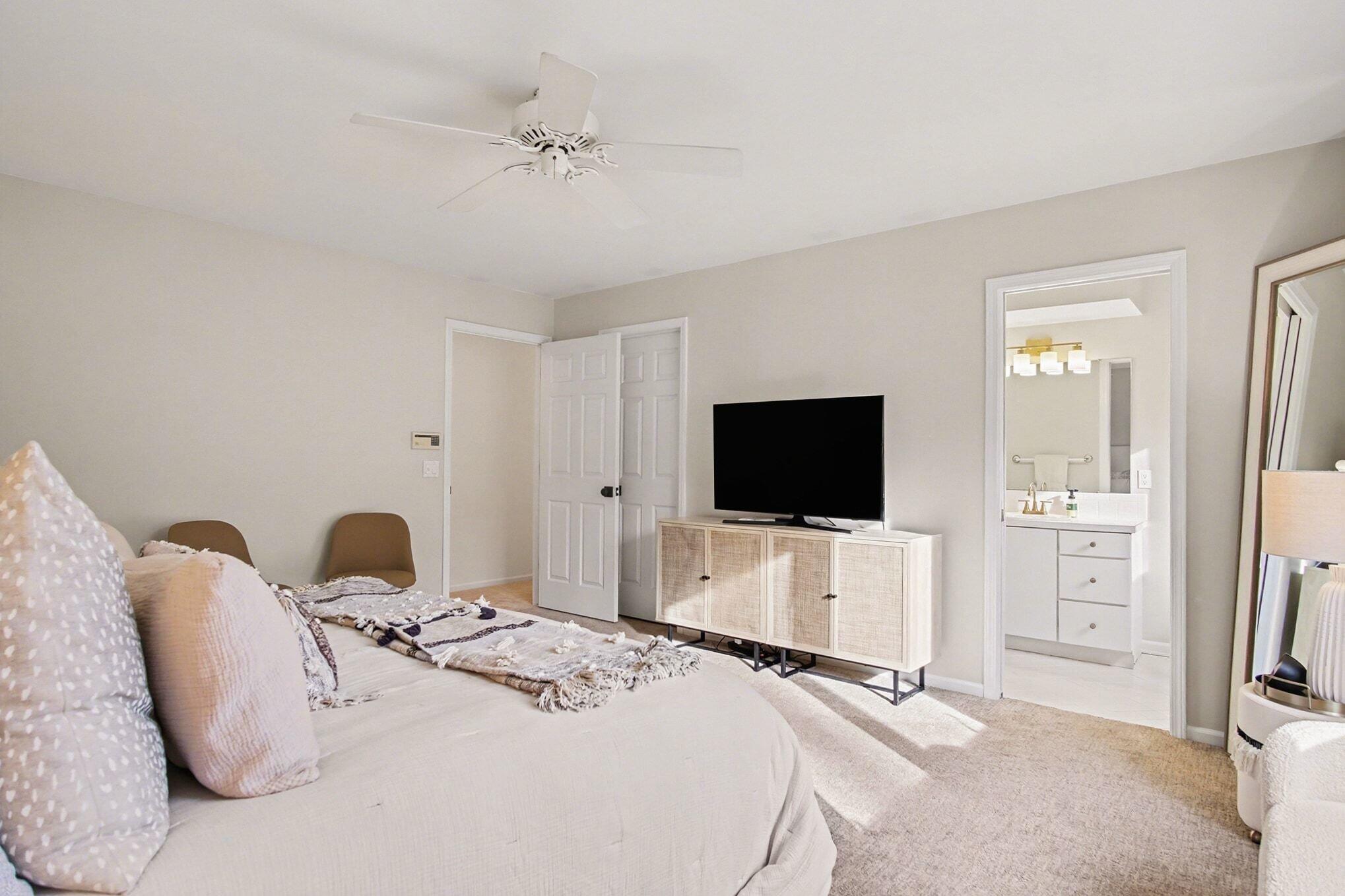 1410 Windy Ridge Southeast Ada, MI 49301 - Photo 17 of 41 018_file_9259