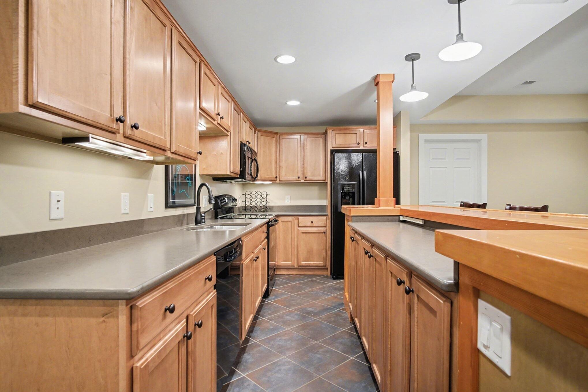 1410 Windy Ridge Southeast Ada, MI 49301 - Photo 25 of 41 014_file_8590