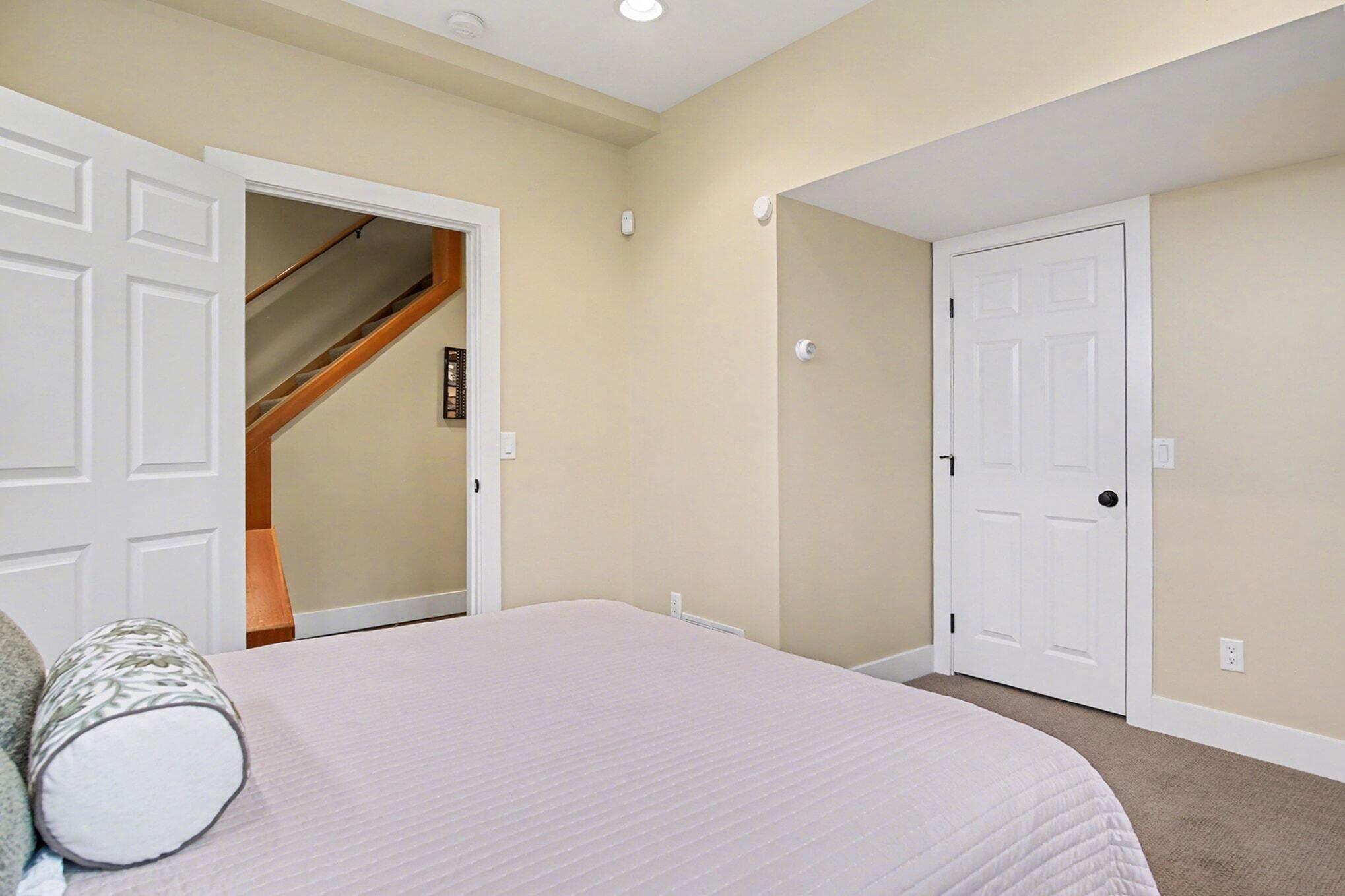 1410 Windy Ridge Southeast Ada, MI 49301 - Photo 27 of 41 021_file_8961