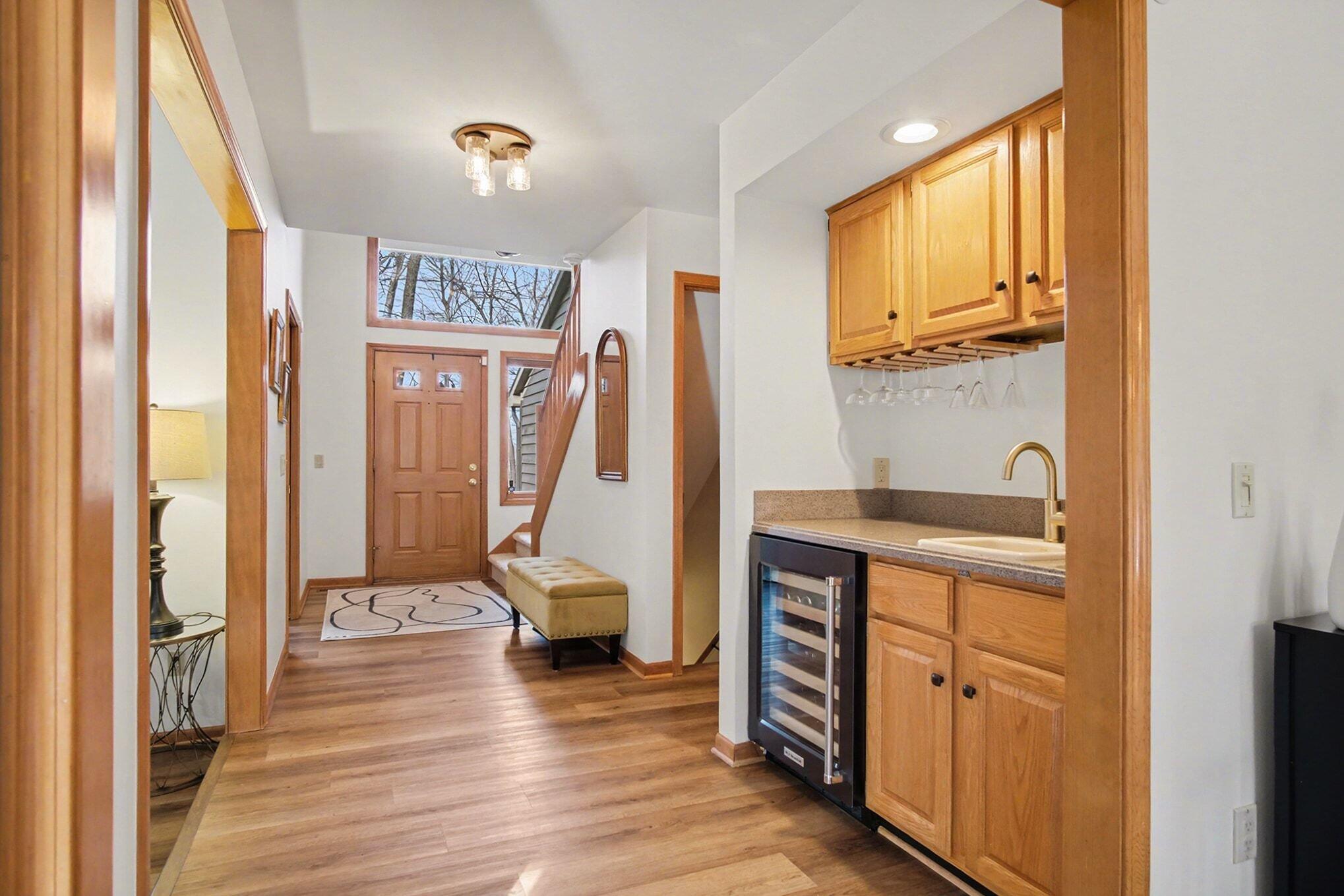 1410 Windy Ridge Southeast Ada, MI 49301 - Photo 3 of 41 005_file_9289