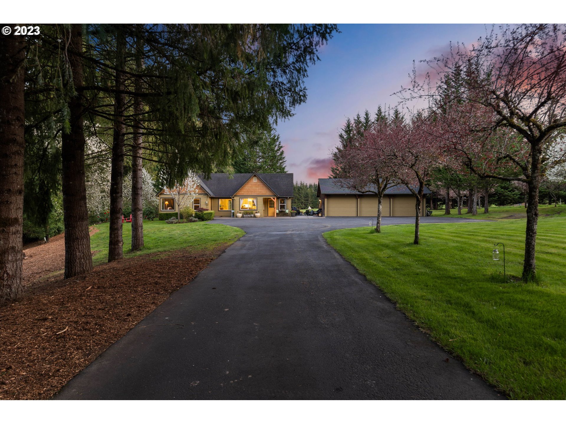 4407 Northeast 192nd Circle Ridgefield, WA 98642 - Photo 2 of 41 Gallery Image 2