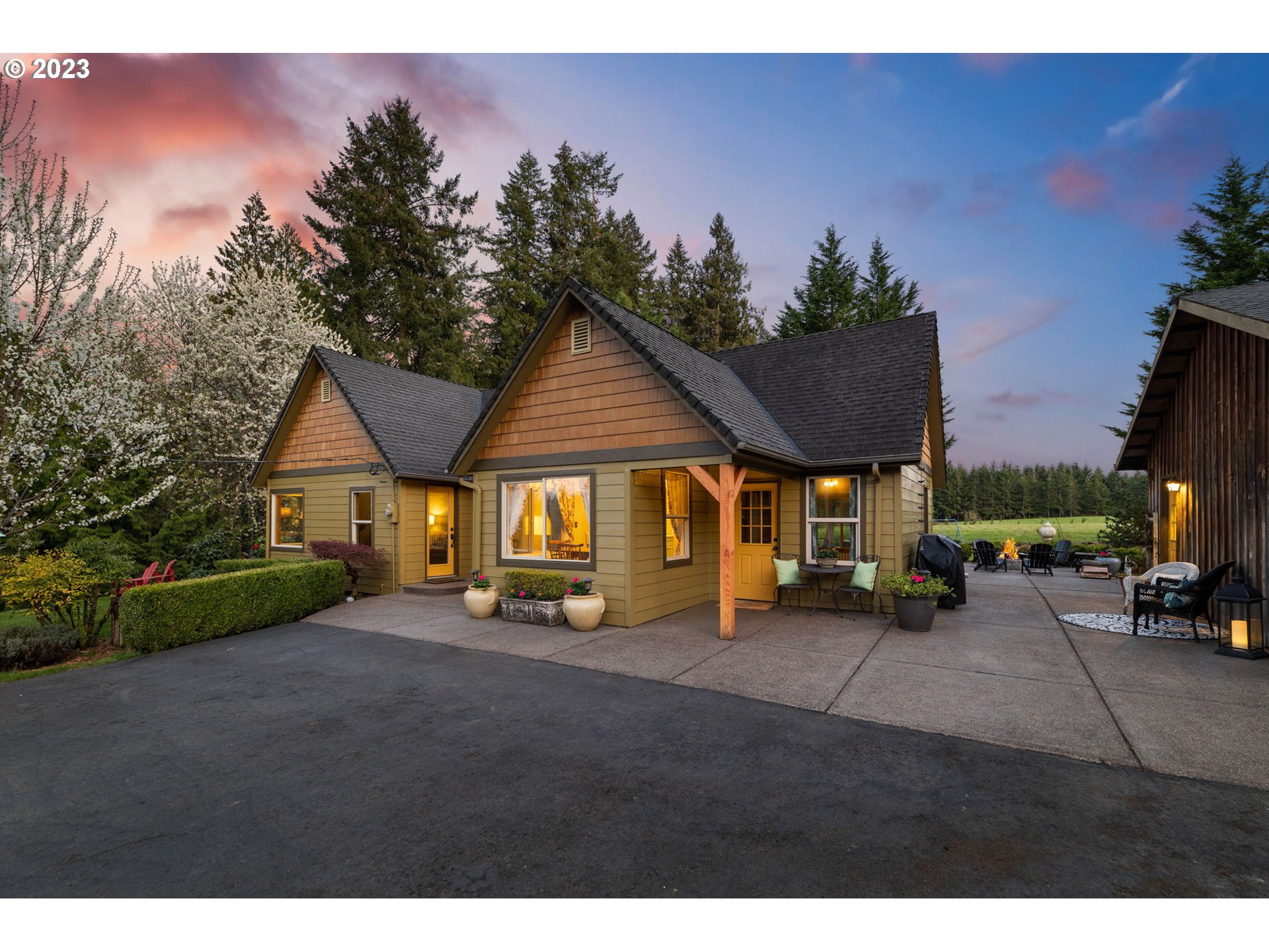 4407 Northeast 192nd Circle Ridgefield, WA 98642 - Photo 4 of 41 Gallery Image 4