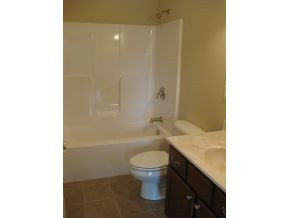 272 Springwinds Loop Johnson City, TN 37601 - Photo 17 of 24 2nd Full Bath Similar