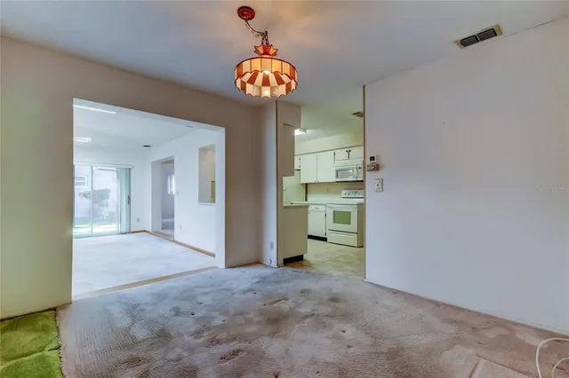 $320,000 | 835 Anchorage Lane, Palm Harbor, FL 34685