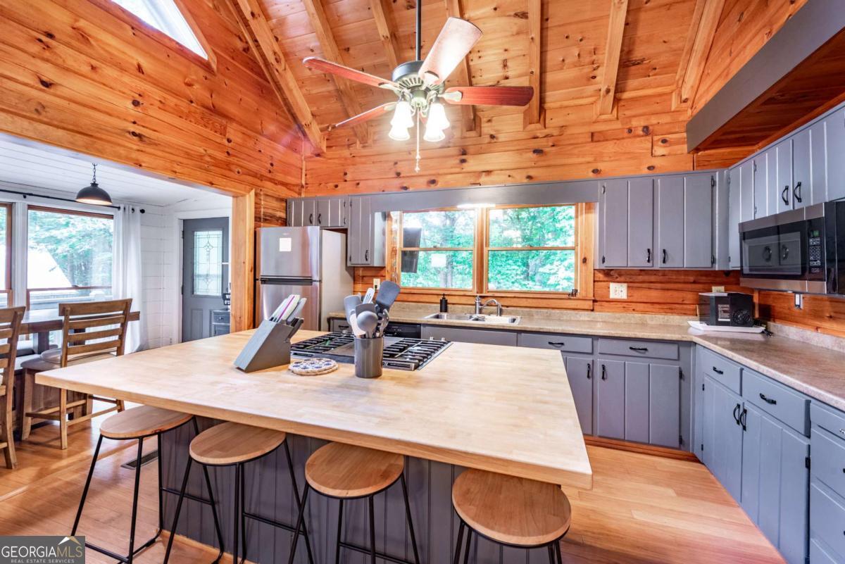 30 Maxwell Lane, Unit 242 Blue Ridge, GA 30513 - Photo 12 of 50