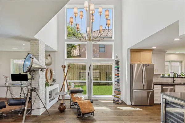 $5,200 | 7703 Bobbitt Lane, Unit D, Houston, TX 77055