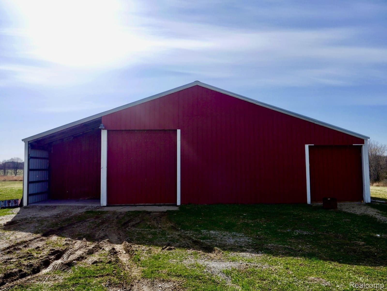 1944 Bullock Road Lapeer, MI 48446 - Photo 29 of 34 7988cdc4-a564-4eee-845f-7106ef57daa0.jpg