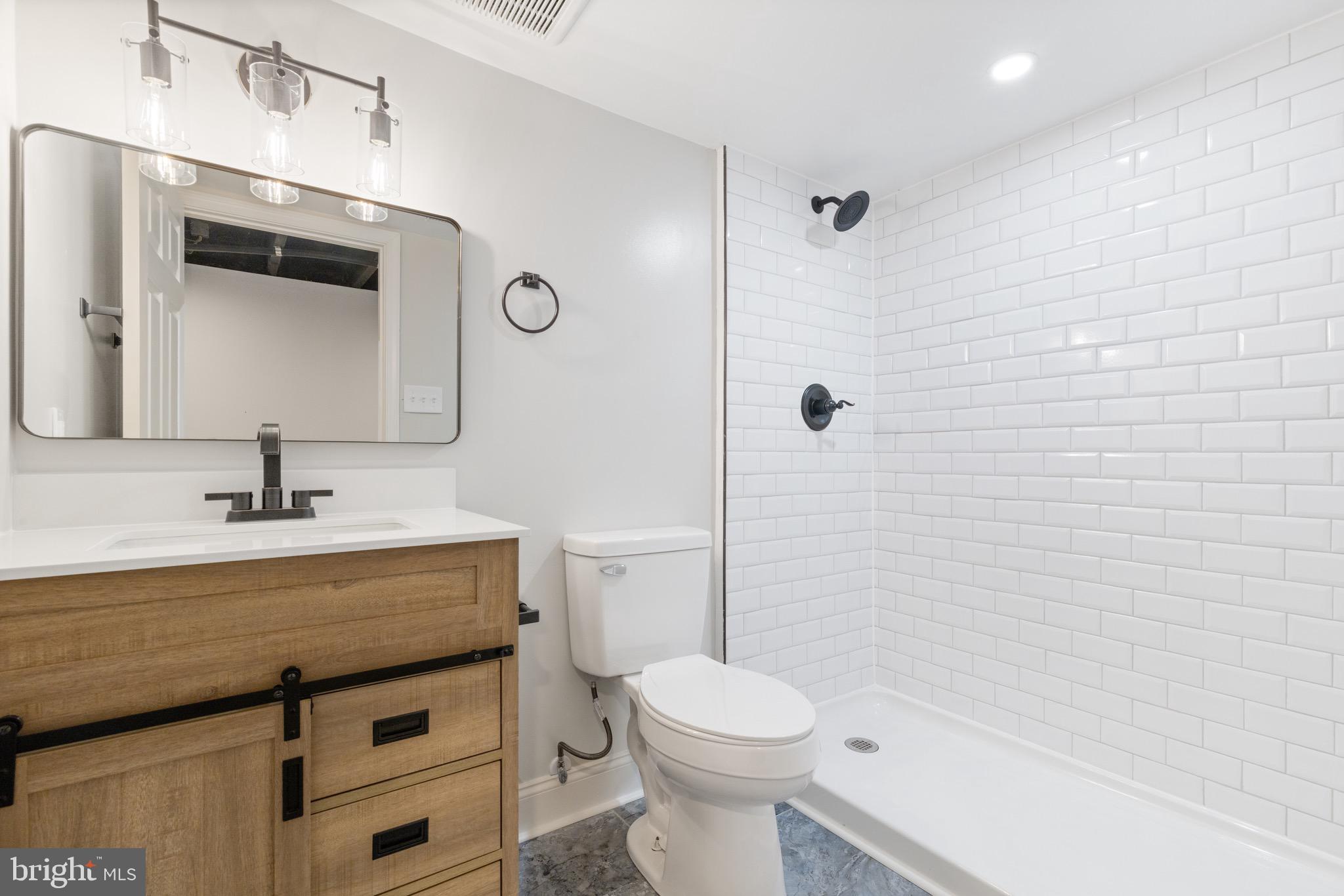 653 Bartlett Avenue Baltimore, MD 21218 - Photo 34 of 39