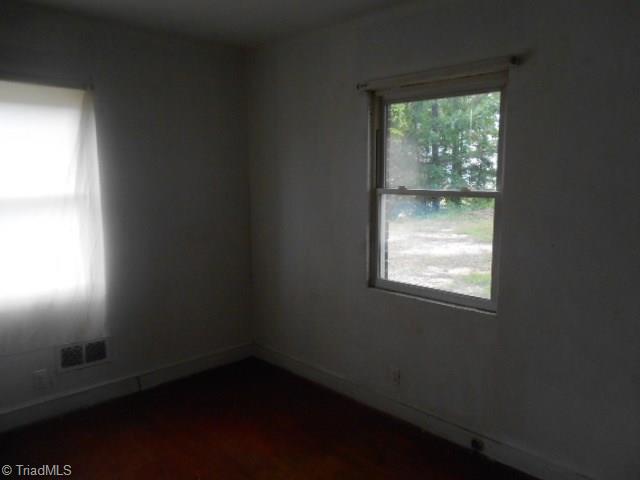 745 Leasburg Road Roxboro, NC 27573 - Photo 7 of 10 Gallery Image 7