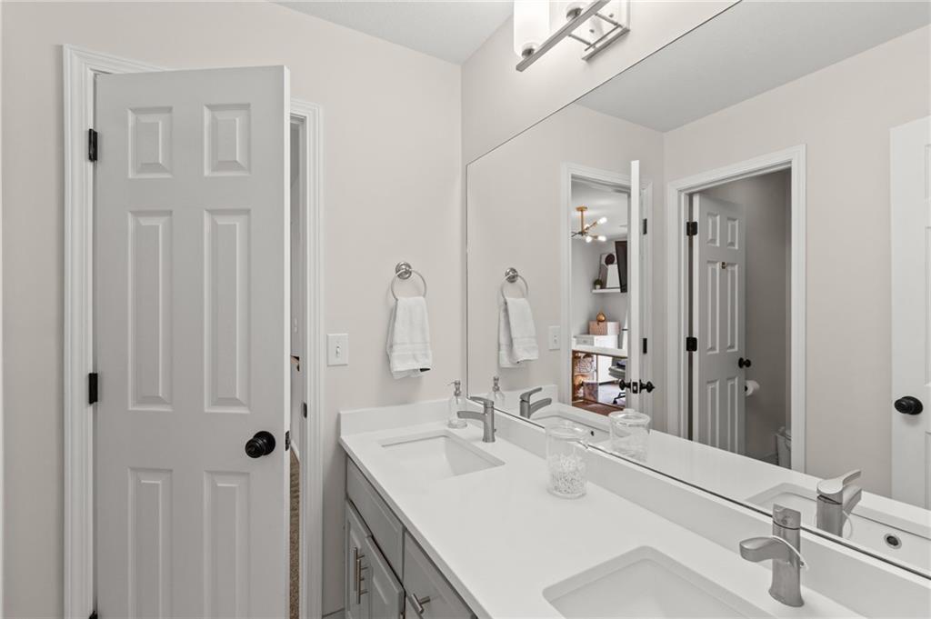 1408 Cedar Ridge Circle Raymore, MO 64083 - Photo 26 of 49