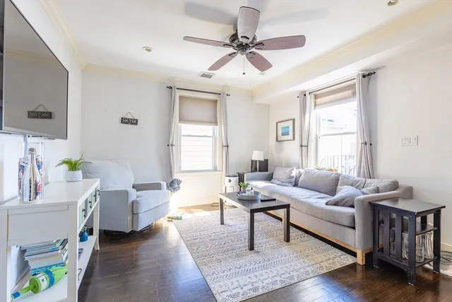 $999,000 | 581 East 8th Street, Unit 2, Boston, MA 02127