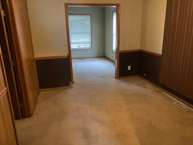 417 East Timber Street Pontiac, IL 61764 - Photo 6 of 10