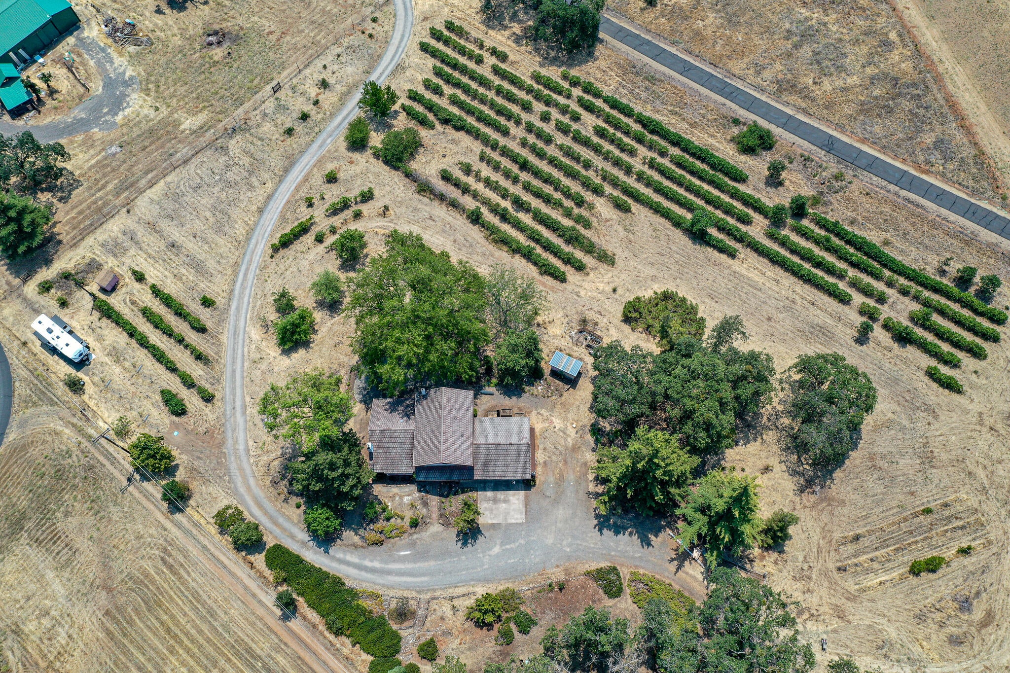 3632 Willow Springs Road Central Point, OR 97502 - Photo 30 of 36 DJI_0183