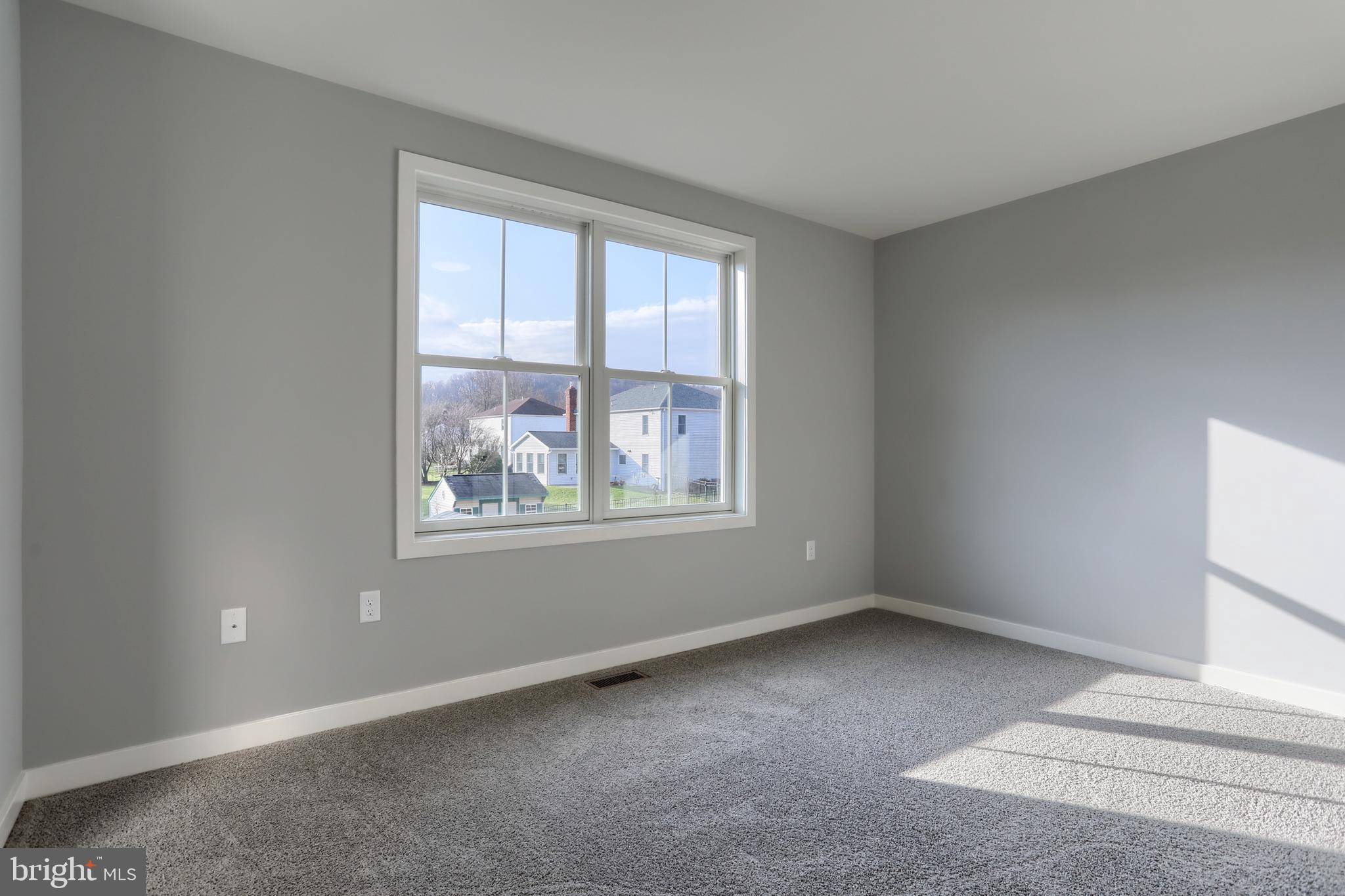 176 Lamp Post Lane Hershey, PA 17033 - Photo 21 of 33 an empty room with windows