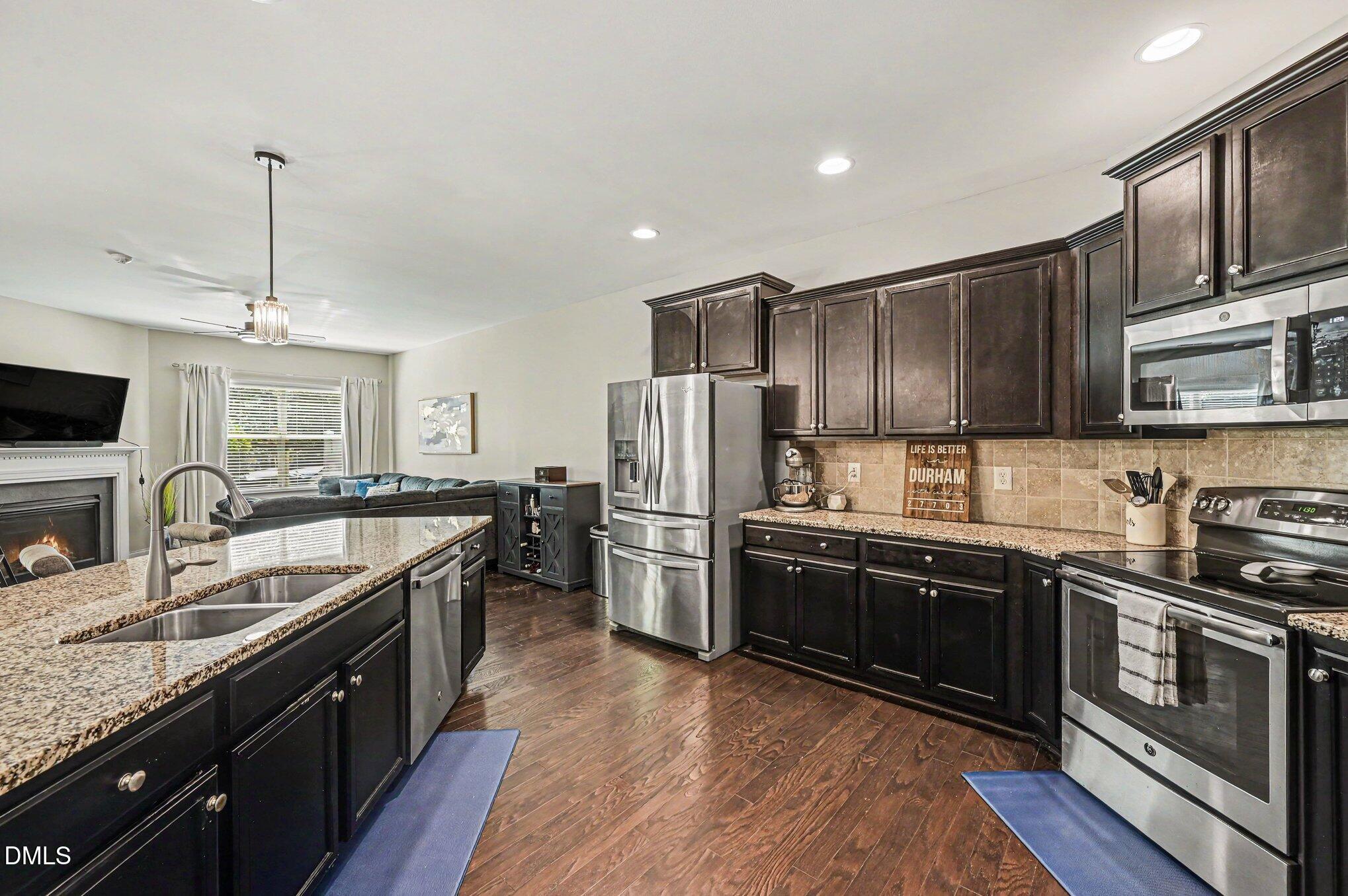 160 Token House Road Durham, NC 27703 - Photo 6 of 27