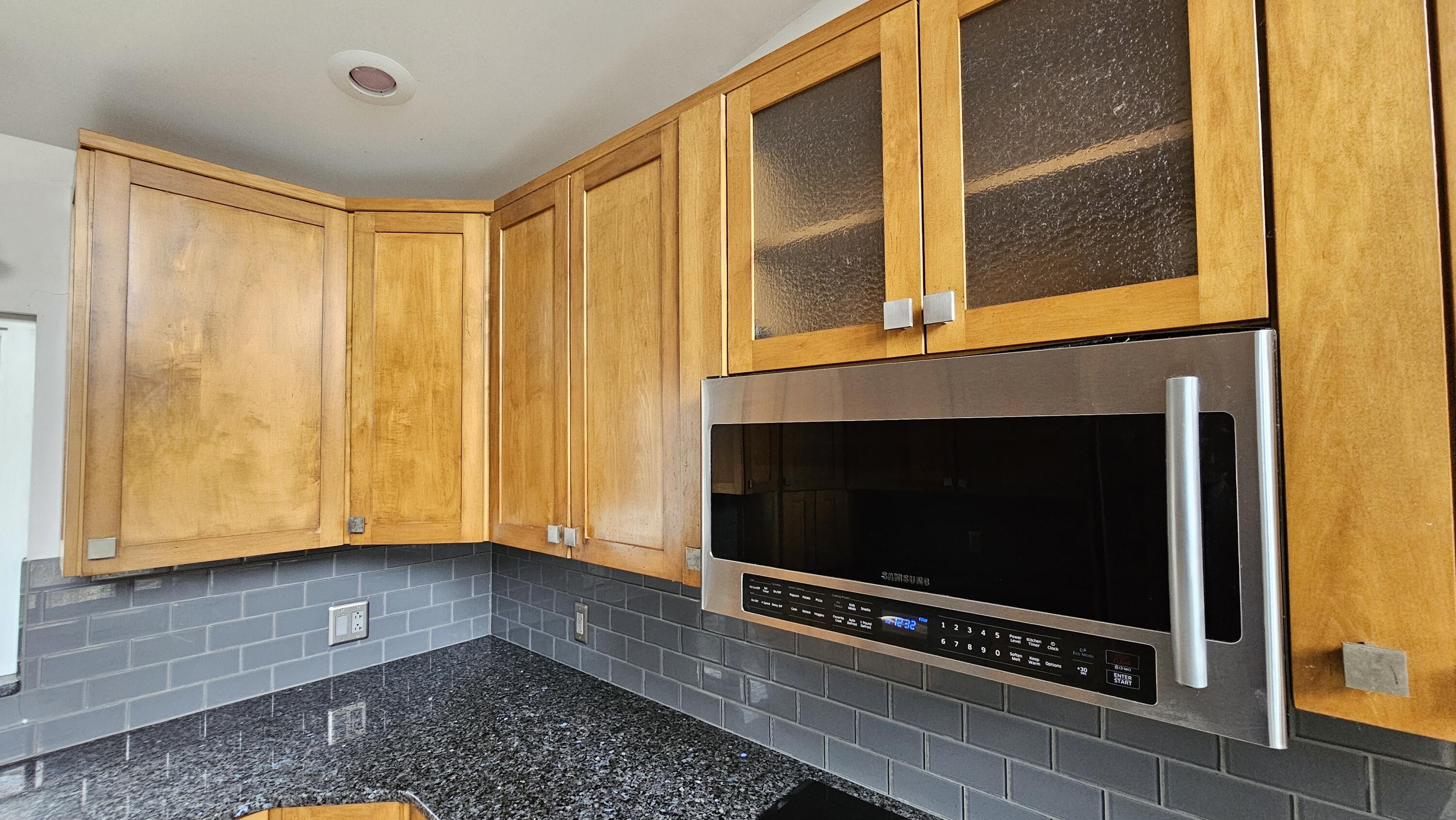 202 Stream Road Winterport, ME 04496 - Photo 7 of 43 Microwave
