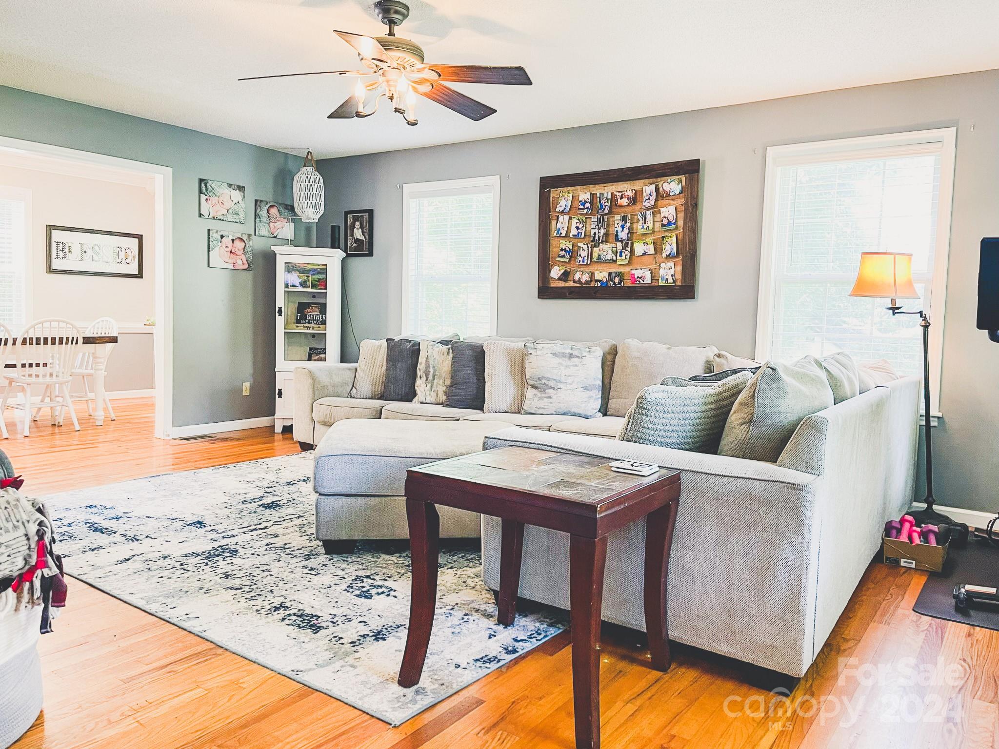 1077 Roby Conley Road Marion, NC 28752 - Photo 3 of 48 Gallery Image 3