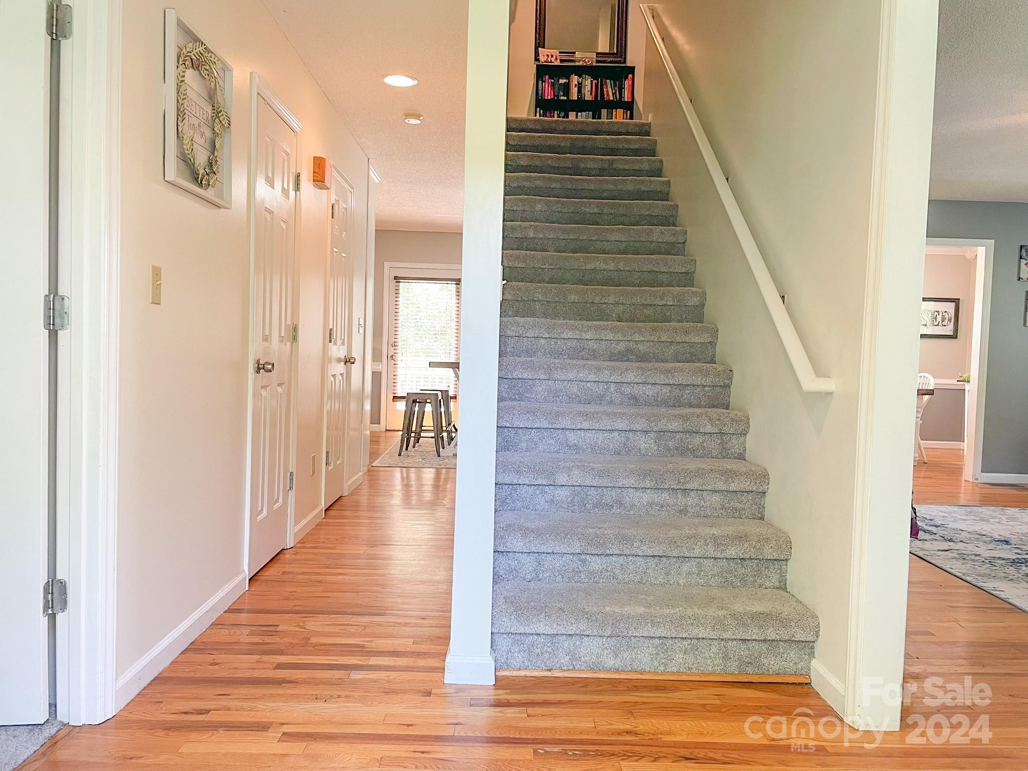 1077 Roby Conley Road Marion, NC 28752 - Photo 4 of 48 Gallery Image 4