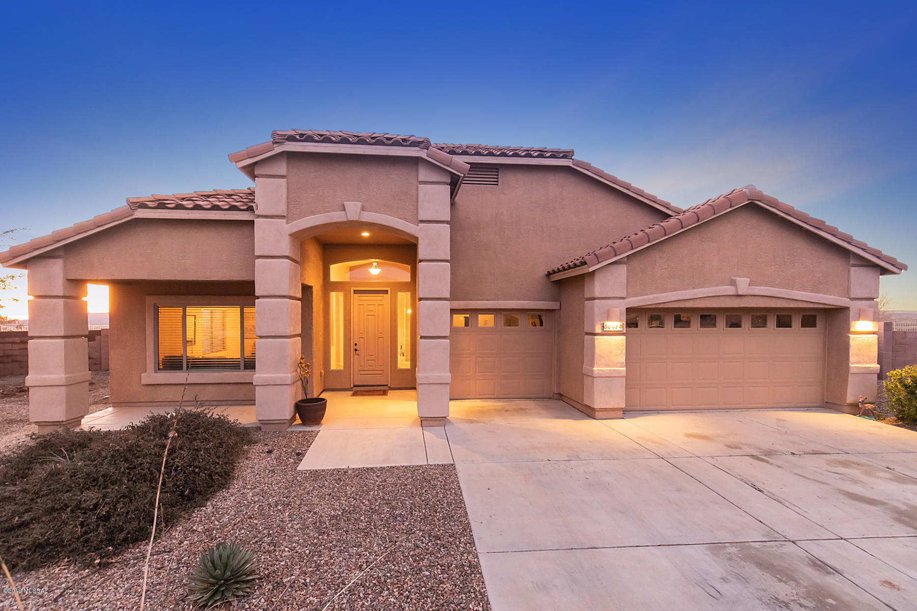60414 Eagle Ridge Drive Tucson, AZ 85739 - Photo 7 of 35