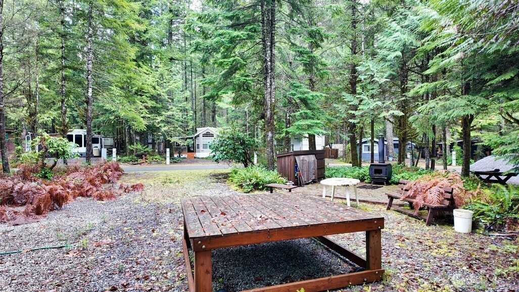 1 Riverside Drive Deming, WA 98244 - Photo 14 of 23