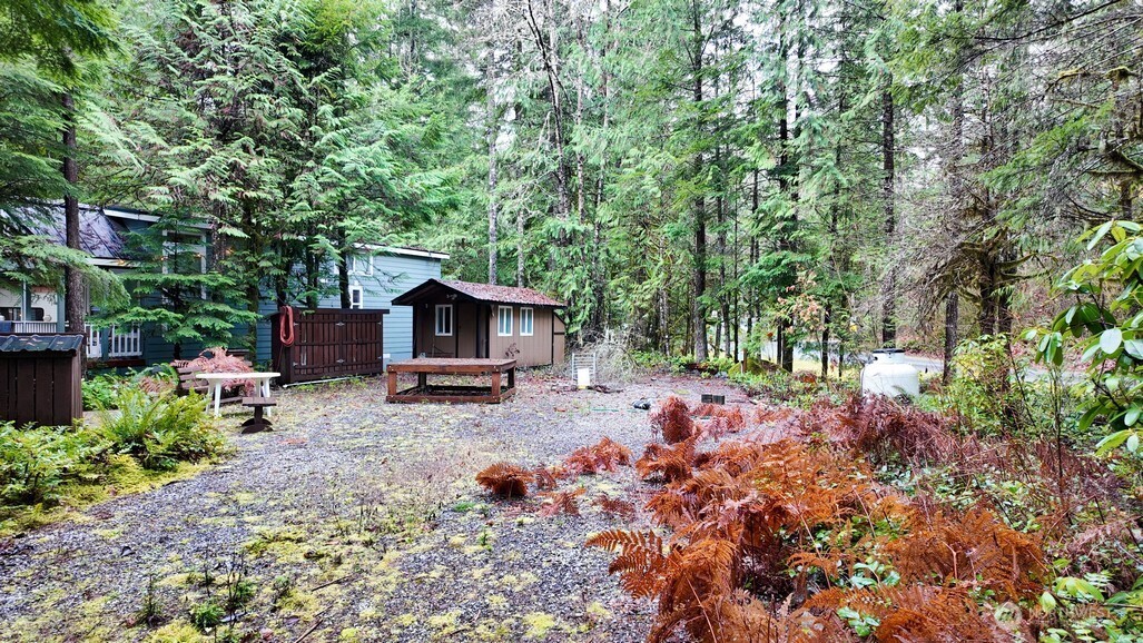 1 Riverside Drive Deming, WA 98244 - Photo 7 of 23